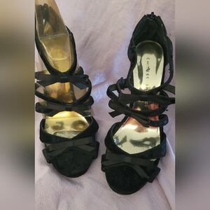 Chinese Laundry Black Velvet Women's Shoes
